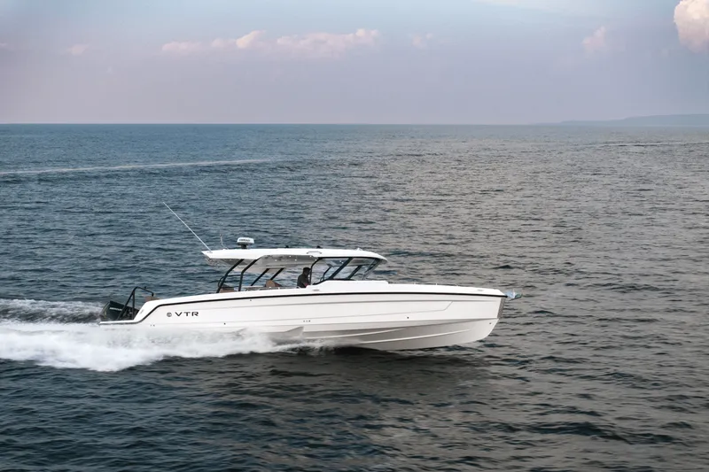 Slide: The Image of Cruisers Yachts 38 VTR 2026 - 42