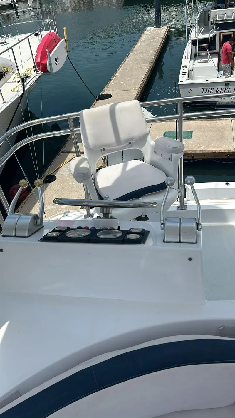 Slide: The Image of Mikelson 60 Sportfisher 1995 - 13