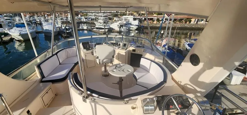 Slide: The Image of Mikelson 60 Sportfisher 1995 - 16