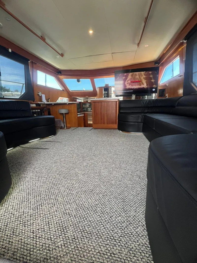 Slide: The Image of Mikelson 60 Sportfisher 1995 - 19