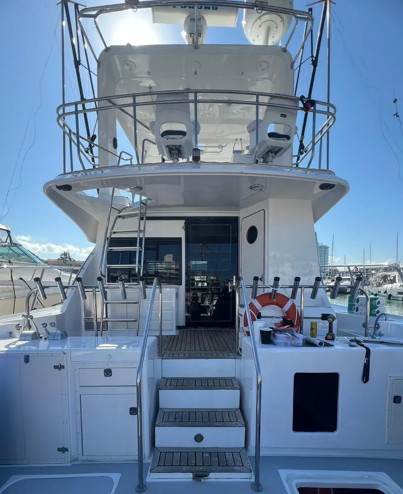 Slide: The Image of Mikelson 60 Sportfisher 1995 - 7
