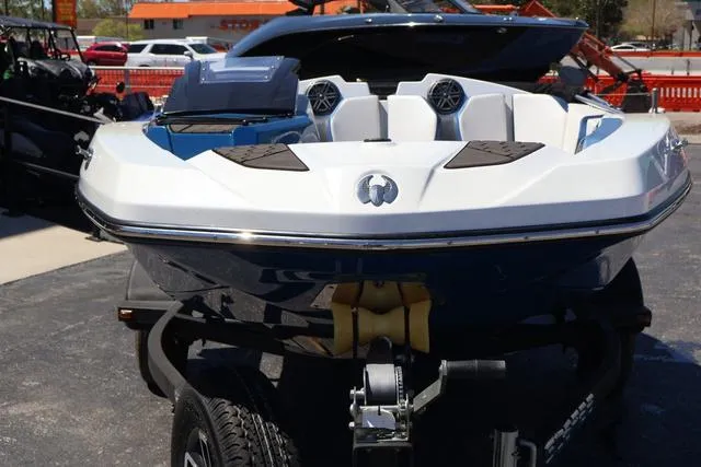 Slide: The Image of Scarab 165 ID 2023 - 9