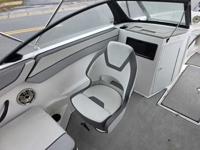 Slide: The Image of Yamaha SX220-WHITE-GALVANIZED 2024 - 11