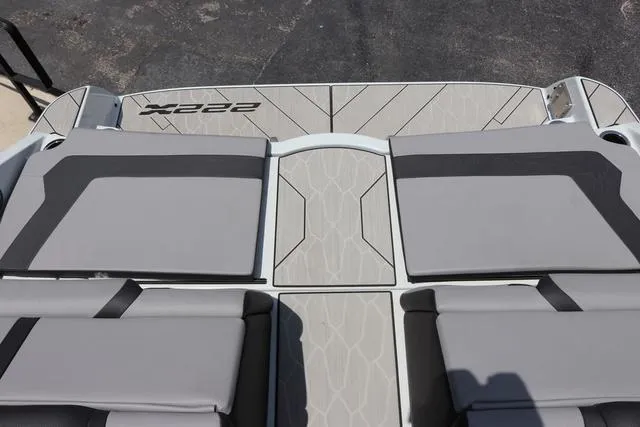 Slide: The Image of Yamaha 222XE 2024 - 25