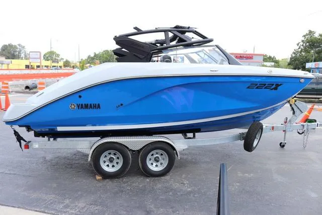 Slide: The Image of Yamaha 222XE 2024 - 6