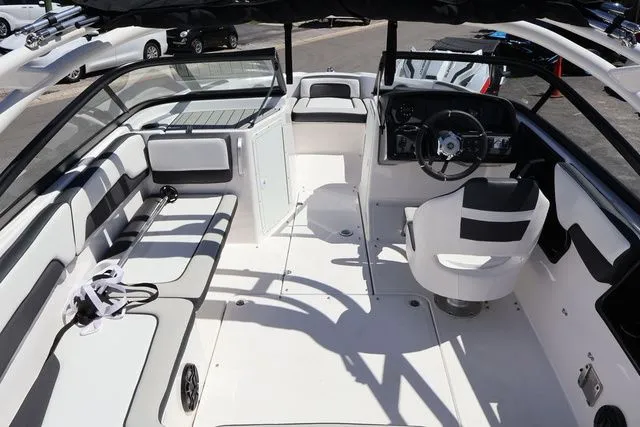 Slide: The Image of Yamaha AR195 2024 - 10