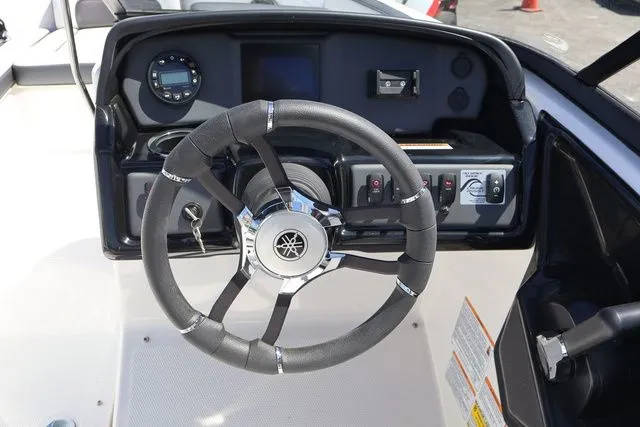 Slide: The Image of Yamaha AR195 2024 - 17