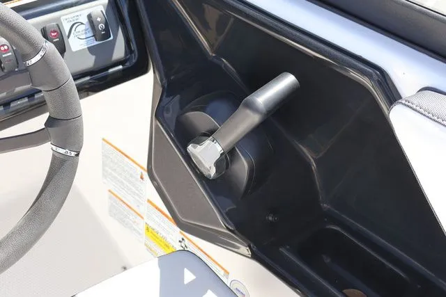 Slide: The Image of Yamaha AR195 2024 - 18