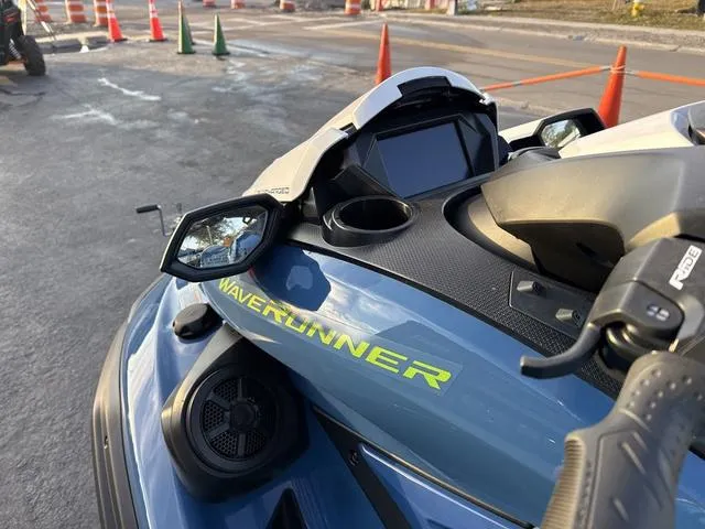 Slide: The Image of Yamaha FX CRUISER SVHO W/AUDIO-D 2024 - 11