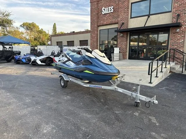 Slide: The Image of Yamaha FX CRUISER SVHO W/AUDIO-D 2024 - 3