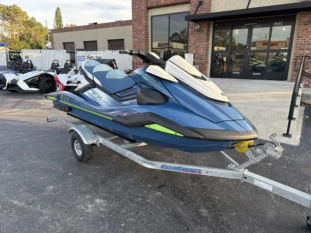 Slide: The Image of Yamaha FX CRUISER SVHO W/AUDIO-D 2024 - 4