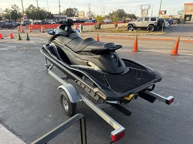 Slide: The Image of Yamaha GP SVHO-BLACK 2024 - 7