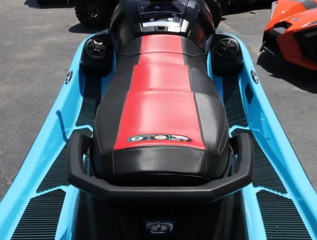 Slide: The Image of 2024 Yamaha Marine Waverunner VX Deluxe in cyan with audio system, top view. - 11