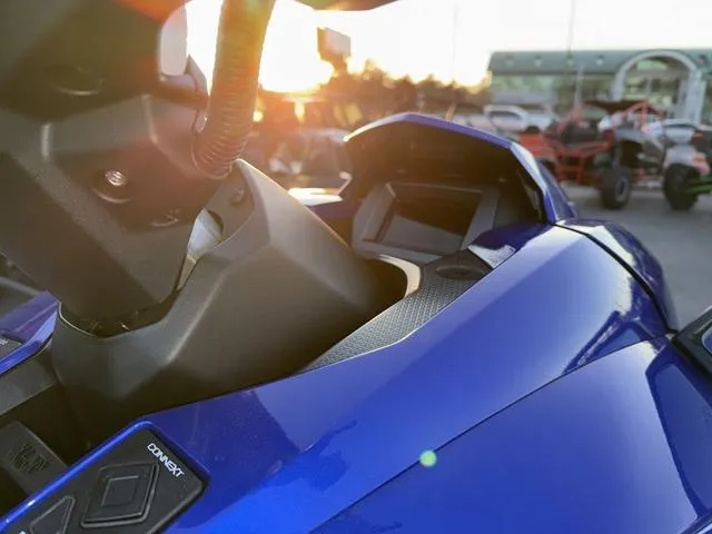 Slide: The Image of Yamaha GP SVHO W/AUDIO-RACING BL 2024 - 11