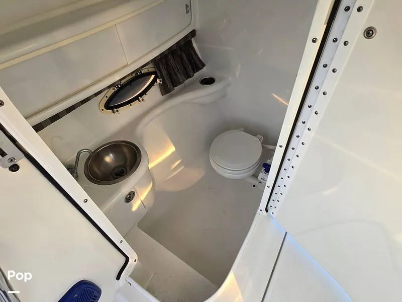 Slide: The Image of 2004 Formula 280 BR for sale in Stamford, CT - 5