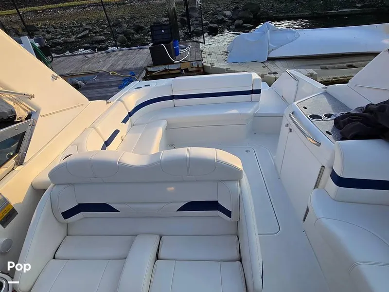 Slide: The Image of 2004 Formula 280 BR for sale in Stamford, CT - 7