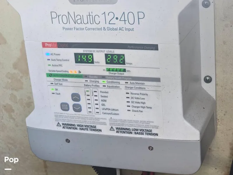 Slide: The Image of 2004 Formula 280 BR for sale in Stamford, CT - 9