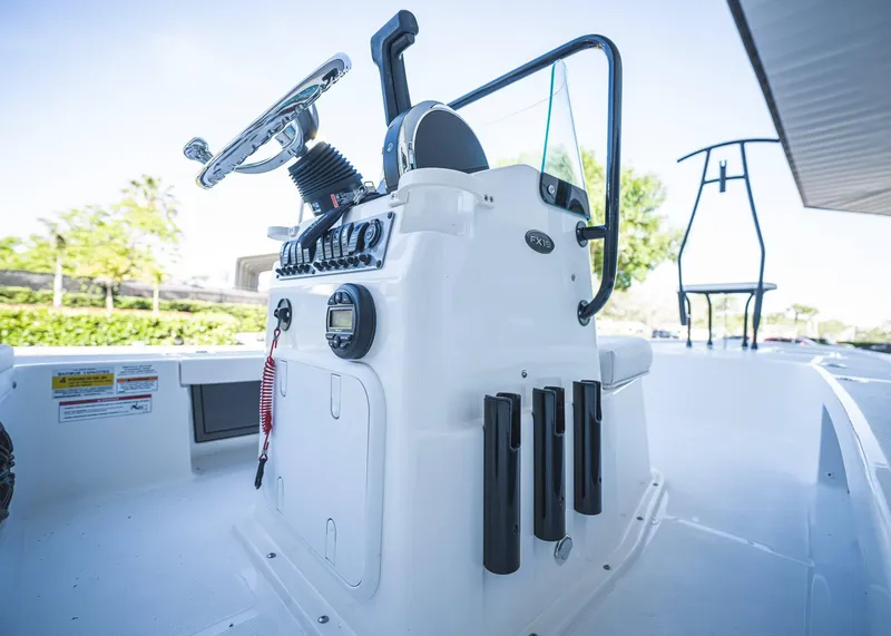 Slide: The Image of Spyder FX19 Vapor 2024 - 13