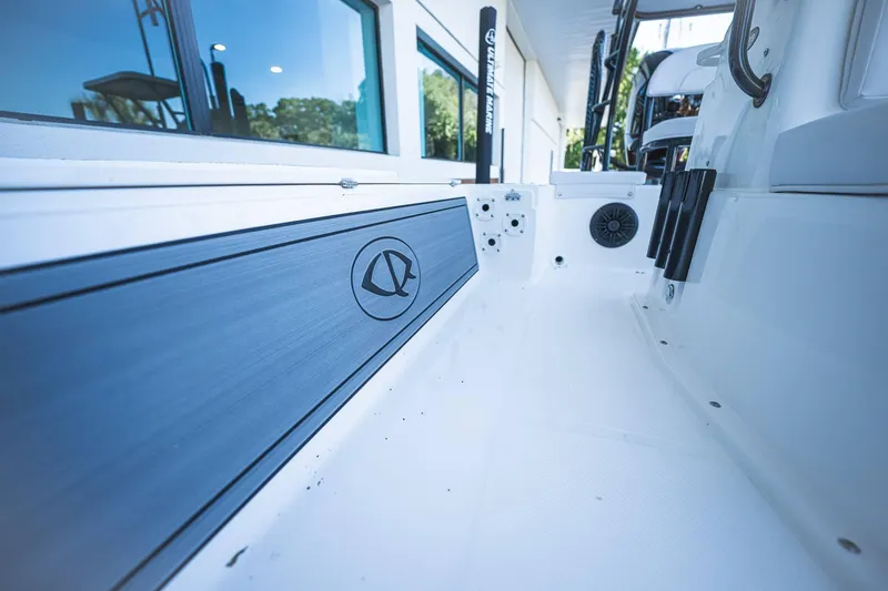 Slide: The Image of Spyder FX19 Vapor 2024 - 14