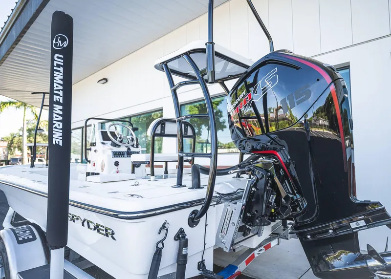 Slide: The Image of Spyder FX19 Vapor 2024 - 9