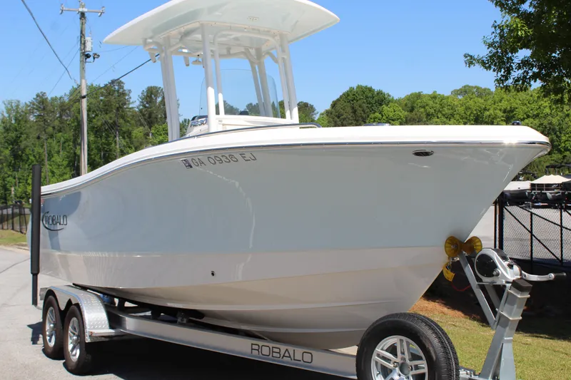 Slide: The Image of Robalo R230 Center Console 2022 - 8