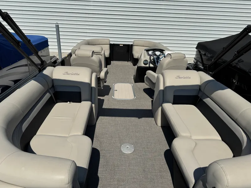 Slide: The Image of Barletta C22QCTT 2020 - 11