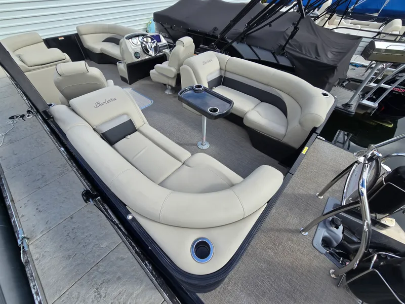 Slide: The Image of Barletta C22QCTT 2020 - 13