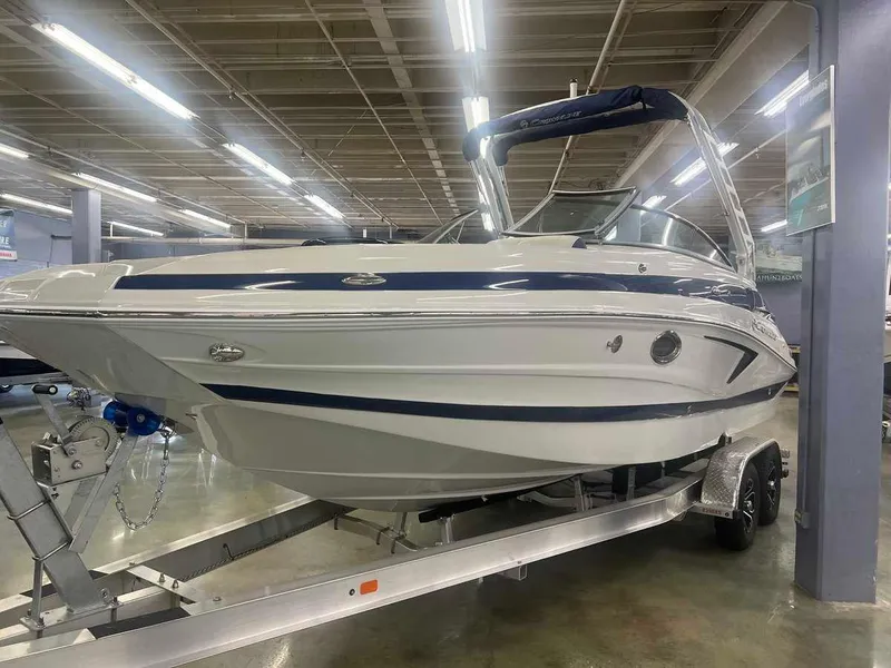 Slide: The Image of Crownline Boats Eclipse E260 XS 2024 - 5