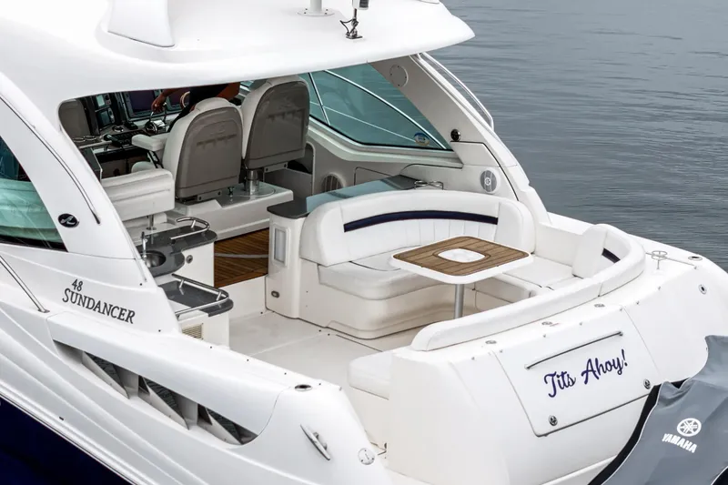 Slide: The Image of 2007 Sea Ray 48 Sundancer yacht with spacious seating and elegant design. - 15
