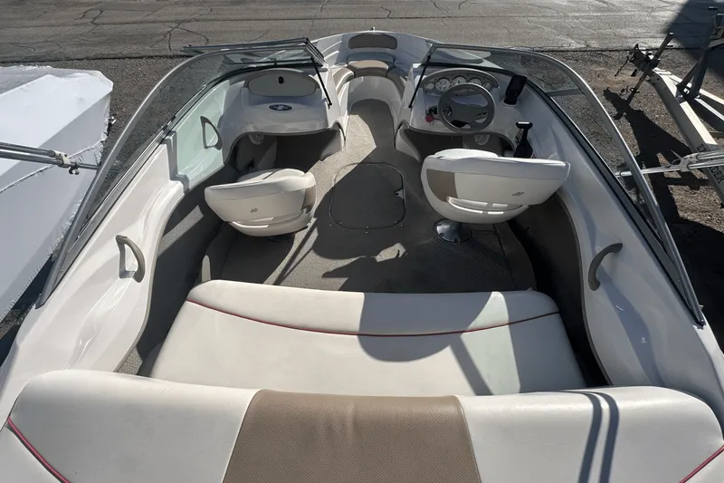 Slide: The Image of Four Winns 190 HORIZON 2006 - 23