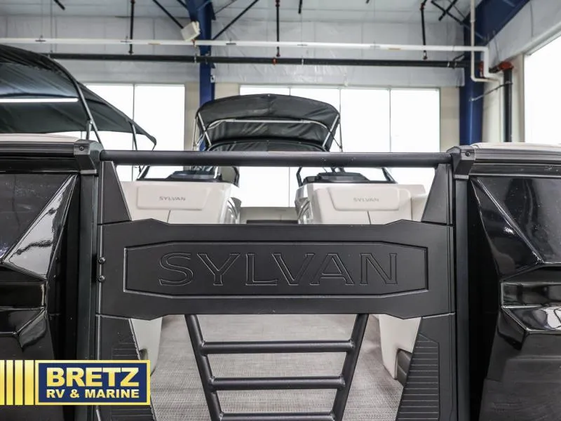 Slide: The Image of 2024 G3 CLZ DC boat interior at Bretz RV & Marine showroom. - 3