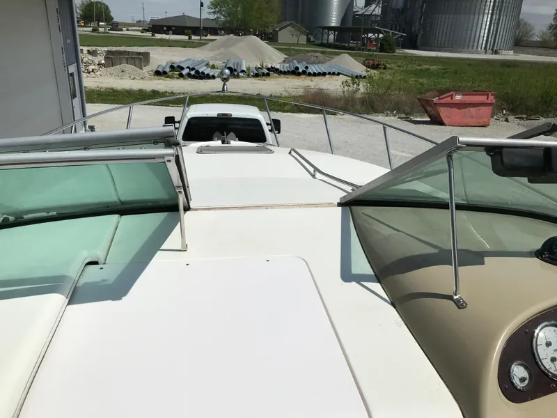 Slide: The Image of 2002 Chaparral Signature 300 boat on trailer, view from cockpit. - 47