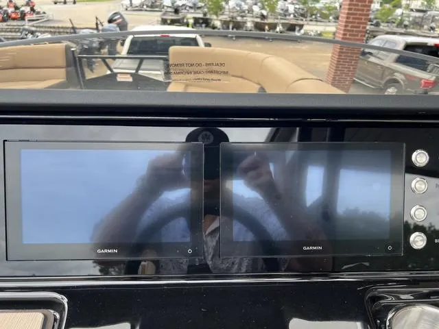 Slide: The Image of Veranda VX25RCT 2024 - 16