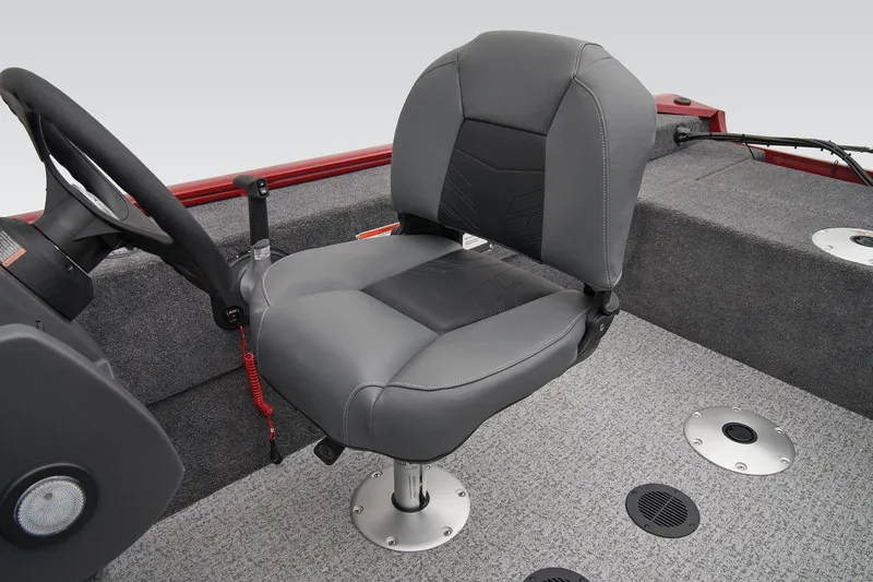 Slide: The Image of 2025 Tracker Super Guide V-16 SC boat interior with captain's chair. - 15