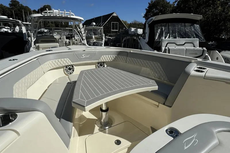 Slide: The Image of Scout 357 LXF 2025 - 111