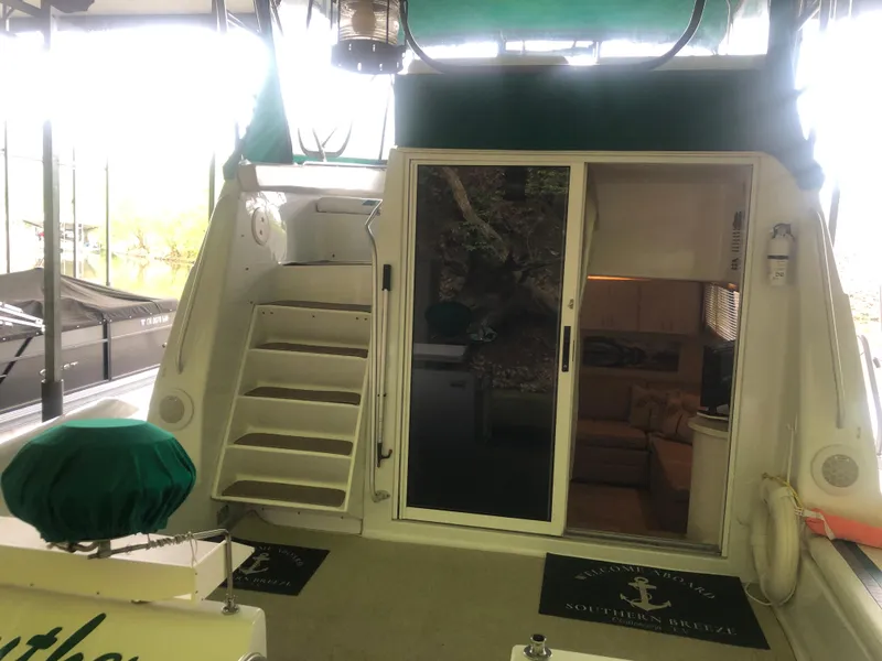 Slide: The Image of Mainship 40 Sedan Bridge 1993 - 10