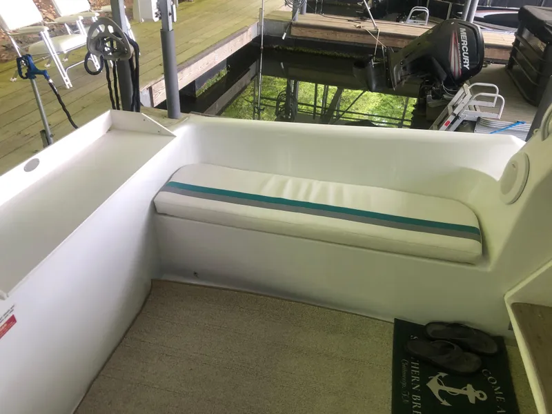 Slide: The Image of Mainship 40 Sedan Bridge 1993 - 12