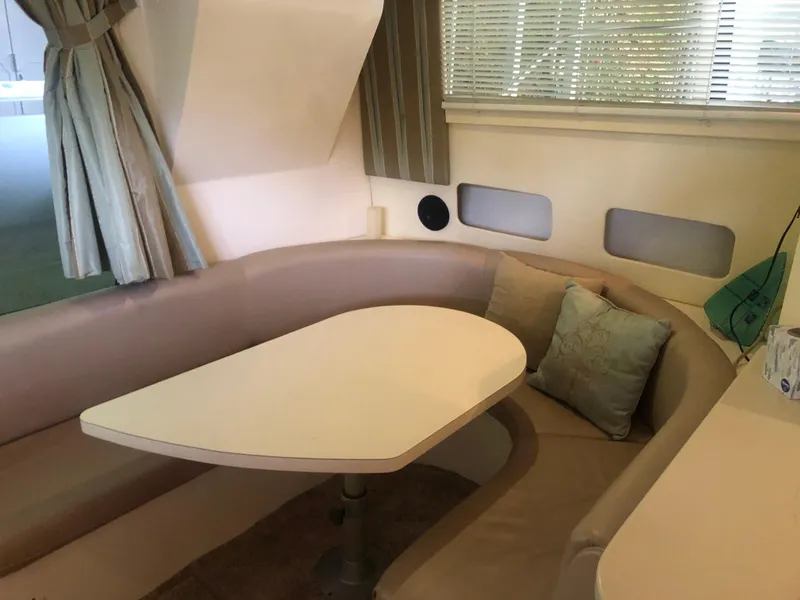 Slide: The Image of Mainship 40 Sedan Bridge 1993 - 20