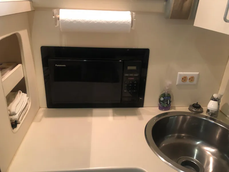 Slide: The Image of Mainship 40 Sedan Bridge 1993 - 24