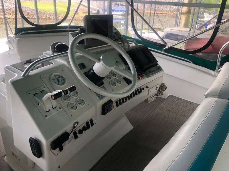 Slide: The Image of Mainship 40 Sedan Bridge 1993 - 52