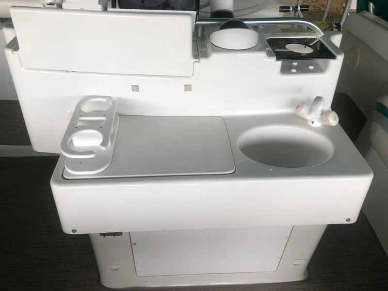 Slide: The Image of Mainship 40 Sedan Bridge 1993 - 56