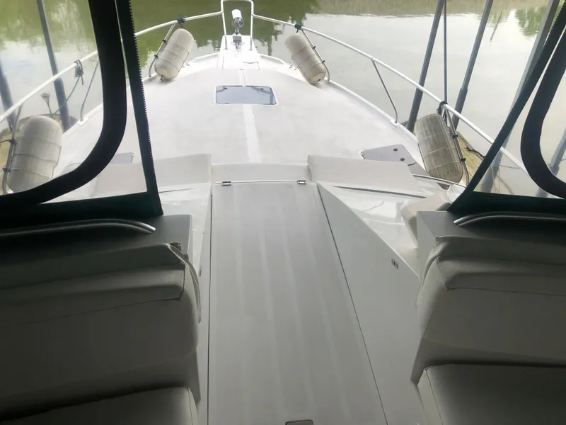 Slide: The Image of Mainship 40 Sedan Bridge 1993 - 59