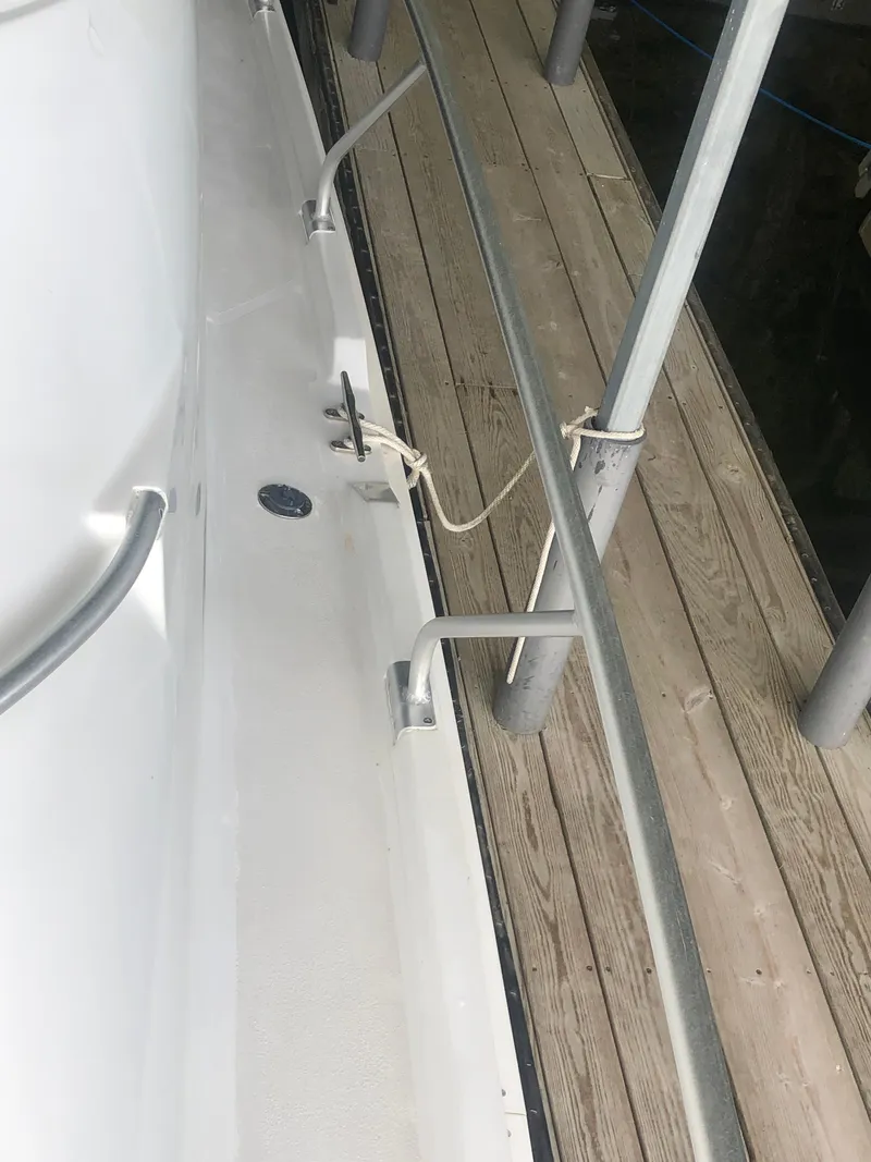 Slide: The Image of Mainship 40 Sedan Bridge 1993 - 63