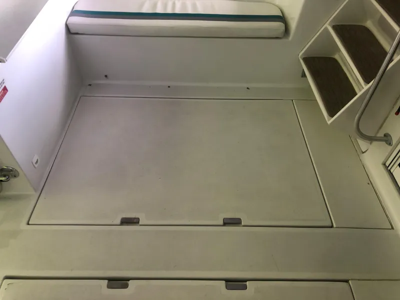 Slide: The Image of Mainship 40 Sedan Bridge 1993 - 71