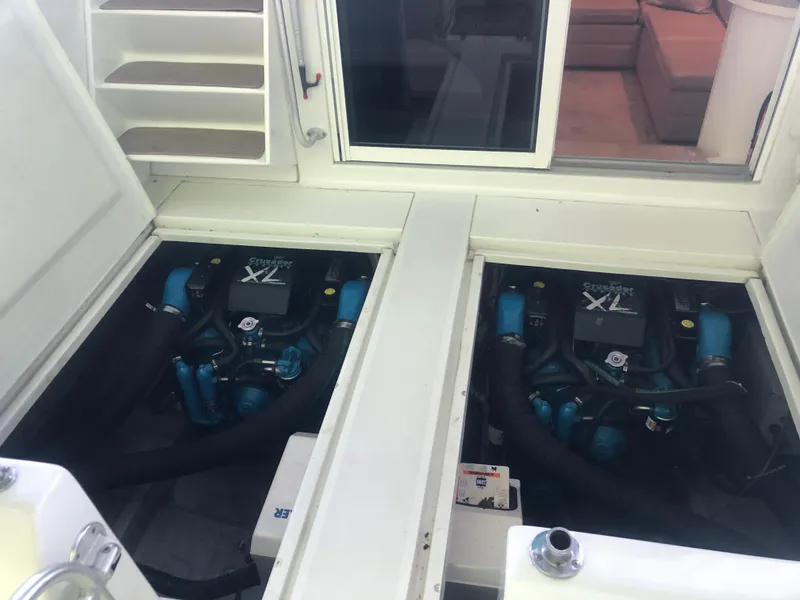 Slide: The Image of Mainship 40 Sedan Bridge 1993 - 72