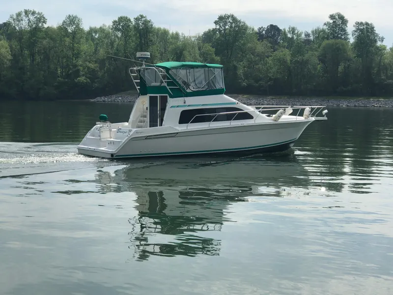 Slide: The Image of Mainship 40 Sedan Bridge 1993 - 84