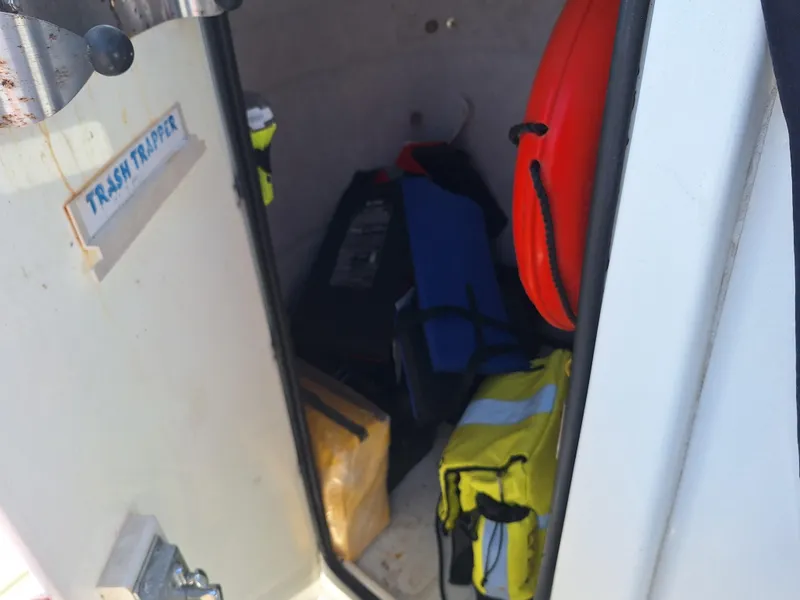 Slide: The Image of Glacier Bay 260 Canyon Runner 2004 - 10