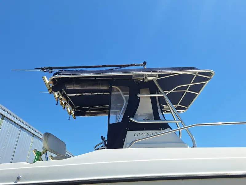 Slide: The Image of Glacier Bay 260 Canyon Runner 2004 - 3