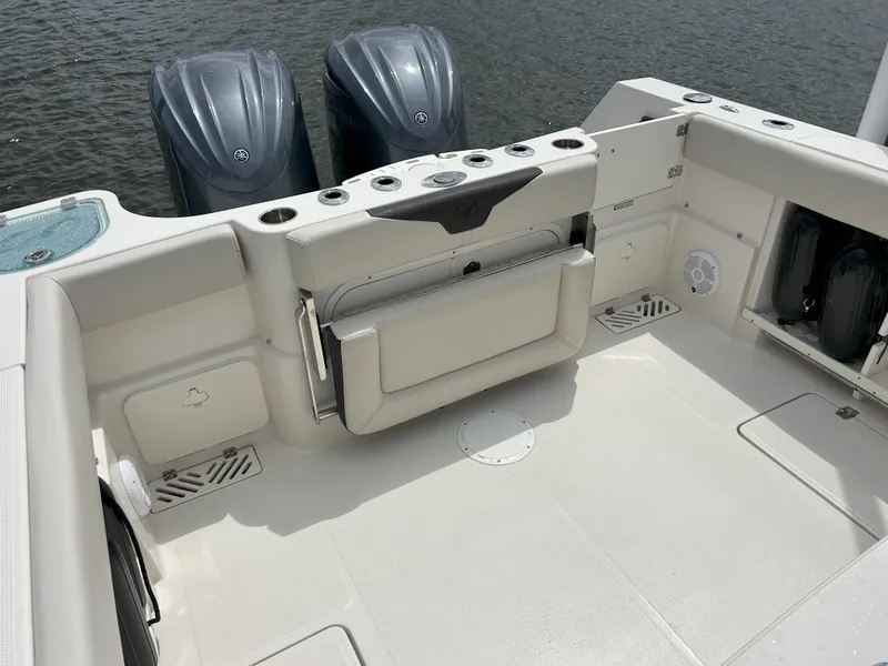 Slide: The Image of Sailfish 290 CC 2023 - 60