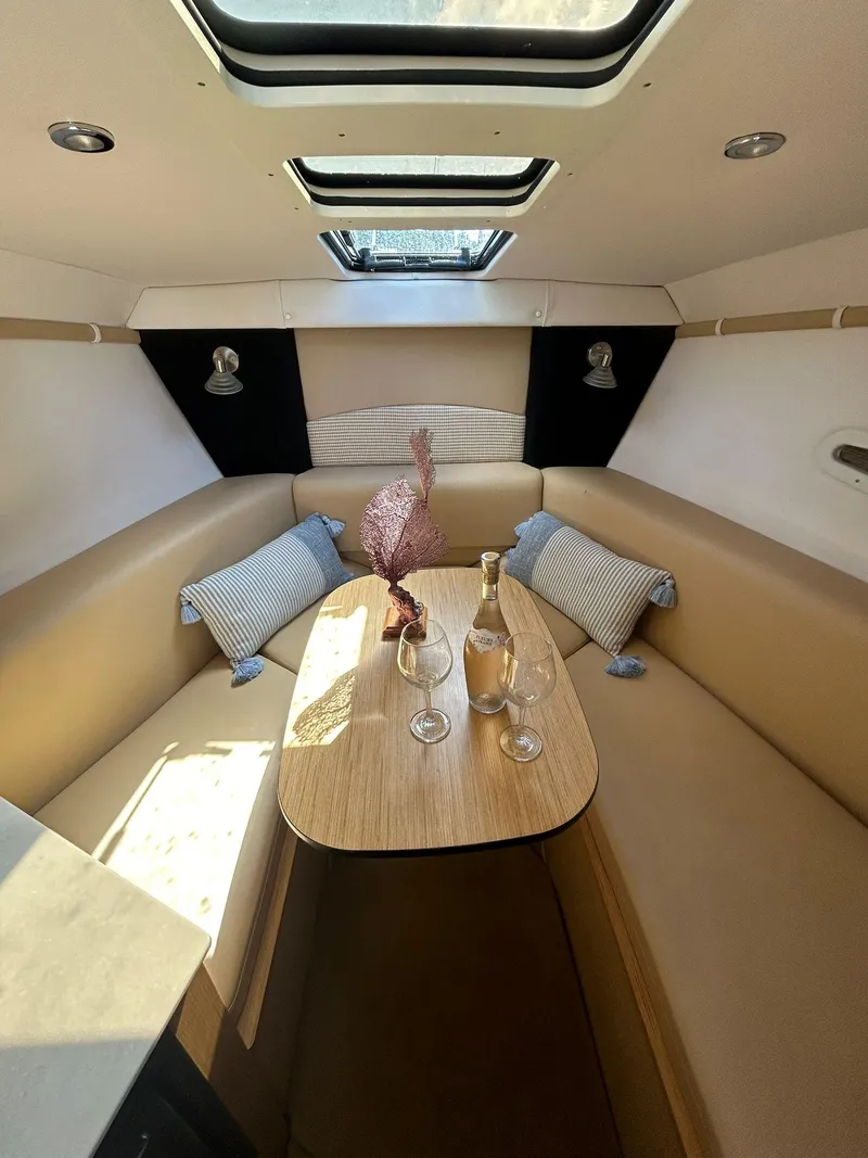 Slide: The Image of Glastron GS 259 2018 - 9